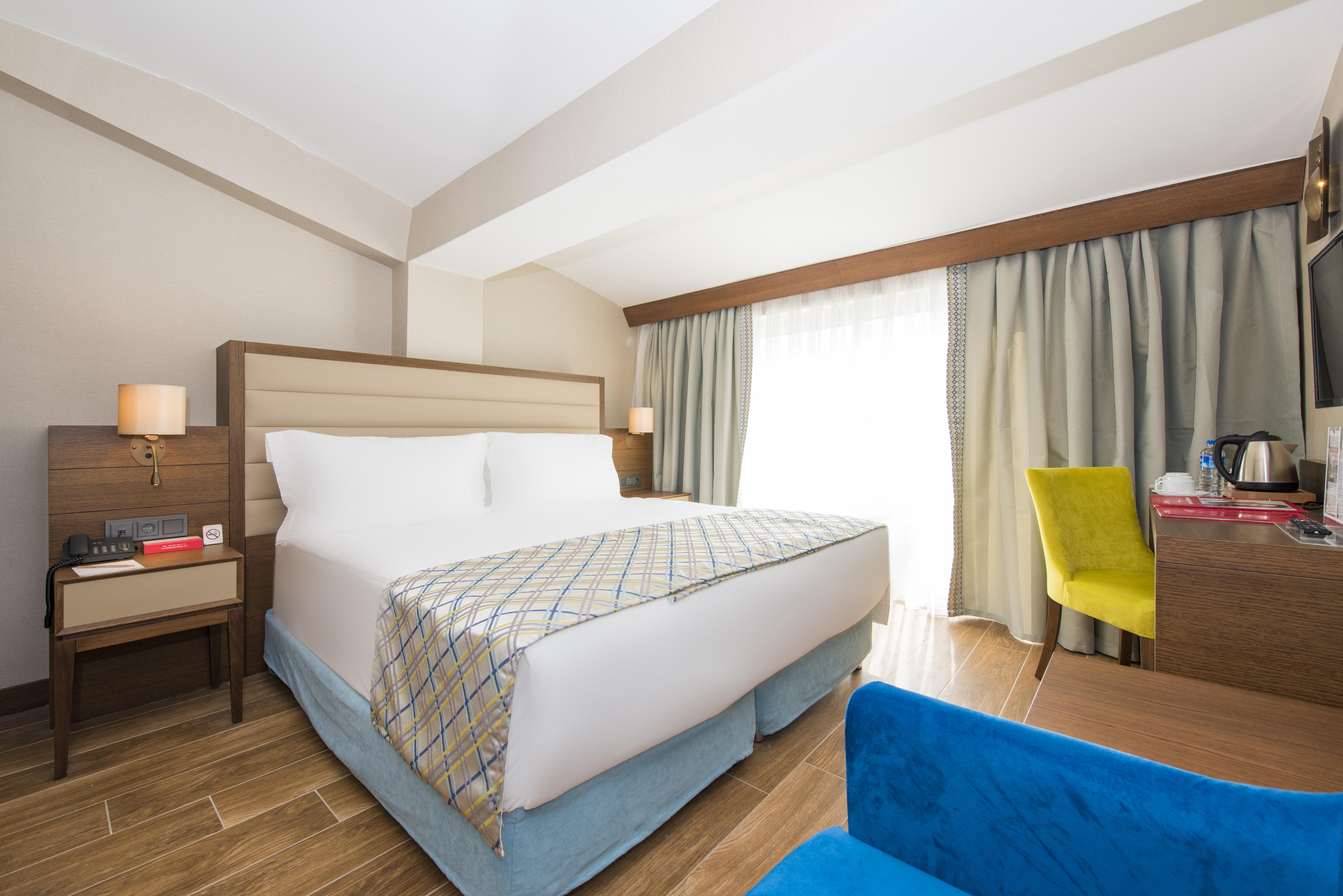 Ramada Plaza Antalya Hotel Екстериор снимка Deluxe Room